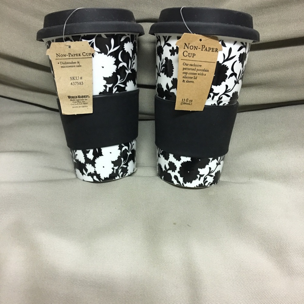 Set of 2 black and white Coffee cups - Picture 1 of 4
